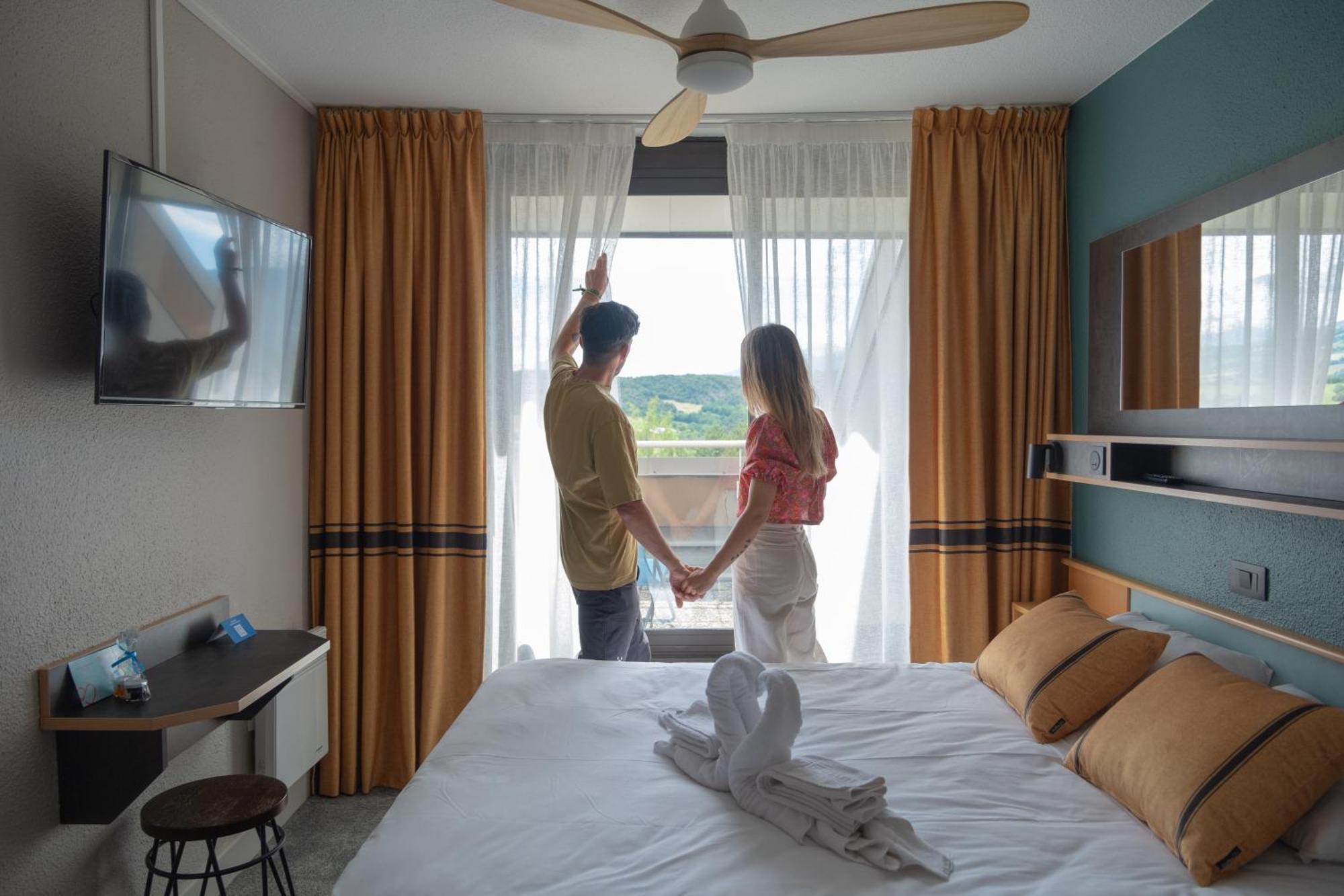 Club Vacances Bleues Les Horizons Du Lac ショルジュ エクステリア 写真
